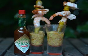 
tapa De Langostinos, Rejos, Guindilla, Guacamole Y Tabasco&#174; Chipotle
