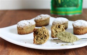 Mini Cakes De Té Matcha Y Jazmín
