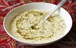 Sopa De Yogur Y Menta (yayla Çorbasi). Receta De Turquía
