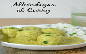 Albóndigas Al Curry
