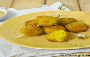 Arancini Di Riso E Parmigiano. Croquetas De Arroz Italianas
