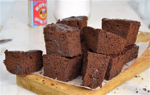 Brownie De Chocolate Al Microondas &#161;sin Pesar Ingredientes!
