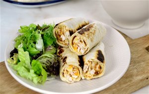 Flautas De Pollo Con Queso
