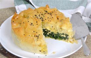Pastel De Espinacas Y Queso Con Masa Filo
