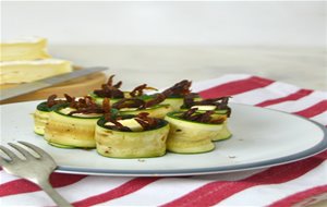 Rollitos De Calabacín Con Queso Camembert &#161;fáciles Y Deliciosos!
