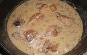
pollo Al Vino Pouilly-fumé (coq Au Pouilly-fumé)
