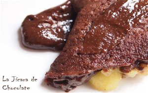 Crepes De Chocolate Con Plátano Y Manzana
