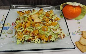 Ensalada De Col, Naranja, Semillas De Amapola Y Pipas De Girasol.
