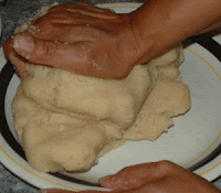 La Casca Valenciana. El Roscón De Reyes Típico En La Comunidad Valenciana
