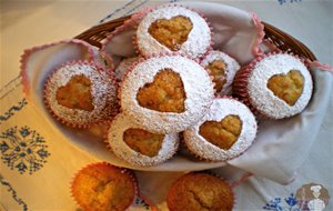 Magdalenas De Plátano Rellenas De Confitura De Naranja
