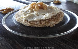 Paté De Quesos & Nueces
