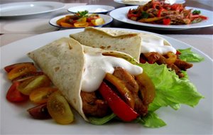 Fajitas De Pollo Con Verduras
