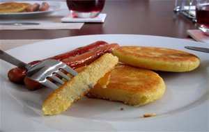 Arepas Asadas Con Queso De Burgos 
