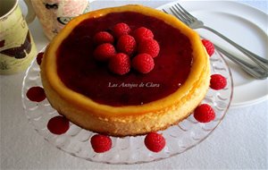 Cheesecake O Tarta De Queso Con Mermelada De Frutos Rojos
