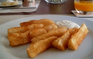 Yuca Cocida & Yuca Frita
