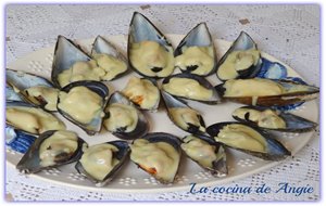 Mejillones Al Curry
