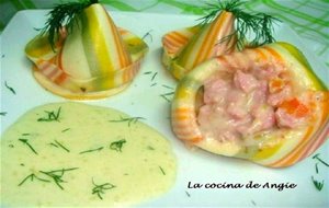 Sombreros De Pasta Rellenos Con Salsa De Eneldo
