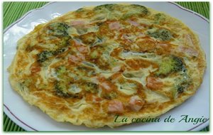 Tortilla De Brócoli Y Pavo
