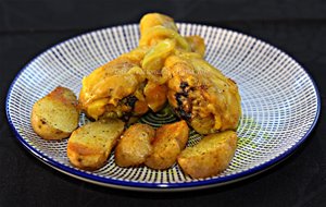 Muslos De Pollo En Salsa De Curcuma