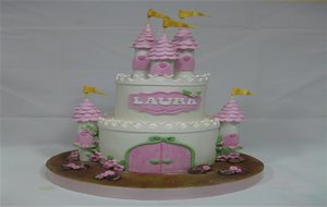 Tarta Castillo Para Laura
