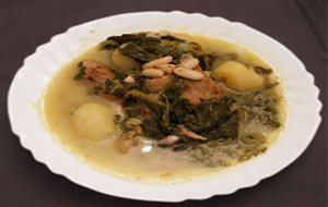 Caldo Gallego
