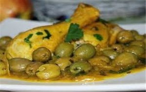 Pollo Con Aceitunas Verdes
