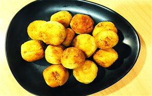 Bolas De Patata Y Atún
