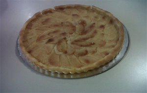 Tarta De Manzana Casera Con Crema Pastelera Y Sirope De Manzana
