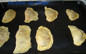 Empanadillas De Cebolla Y Chorizo
