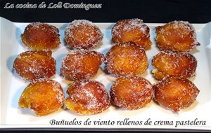 Buñuelos De Viento Rellenos De Crema Pastelera
