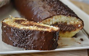 Brazo De Gitano Relleno De Crema De Chocolate
