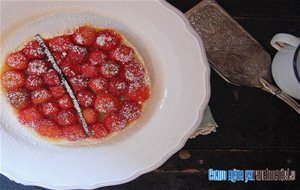 Tarta Tatin De Madroños.
