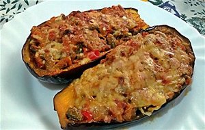 Berenjenas Gratinadas Rellenas Con Vegetales
