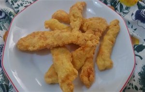 Tiras De Pollo Rebozado Con Maíz
