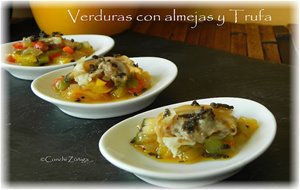 Pochado De Verduras Con Almejas Y Trufa. 
