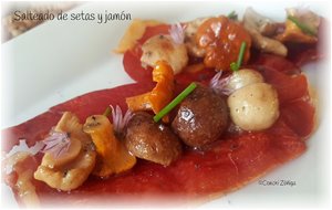 Salteado De Setas Con Jamón
