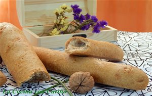 Baguettes De Harina De Espelta Y Trigo Del Modo Tradicional Francés
