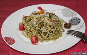 Tallarines Con Pesto De Pistachos
