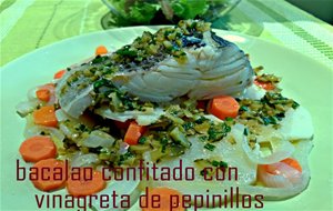 Bacalao Confitado Con Vinagreta De Pepinillos
