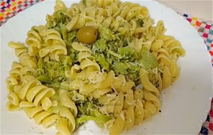 Fusilli Con Brócoli
