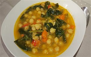 Potaje De Garbanzos Y Verduras
