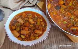 Lentejas Estofadas Con Verduras Y Salchichas
