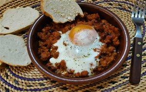 Cazuela De Picadillo De Carne Con Huevo
