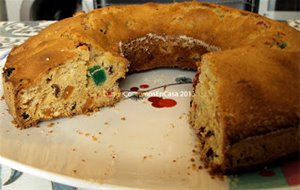 Torta De Frutas Confitadas
