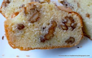 Plum Cake Con Nueces
