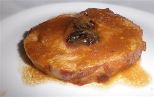 Lomo Relleno De Bacon, Ciruelas Y Manzana Asada
