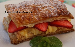 Hojaldre De Fresas Y Flan
