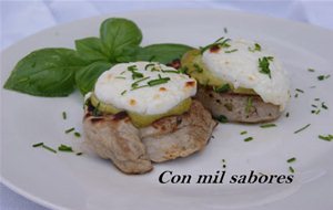 Solomillo Con Mostaza  A La Pimienta Verde Y Queso De Cabra
