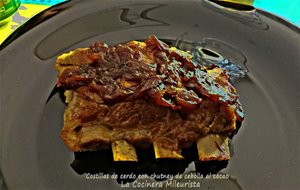 Costillas De Cerdo Con Chutney De Cebolla Al Cacao
