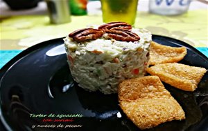 Tartar De Aguacates Con Surimi Y Nueces De Pecan
